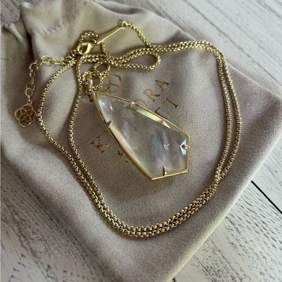 Kendra Scott Mother of Pearl 34" necklace 14K Gold Plate over Brass NWOT - Picture 3 of 4